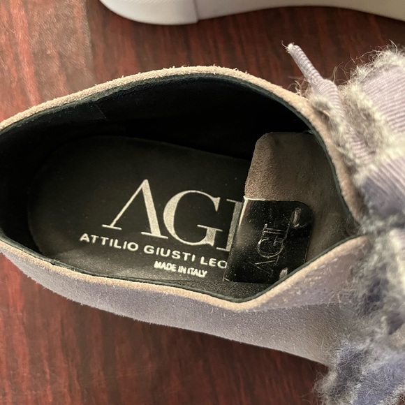 AGL Suede Fashion Sneaker made in Italy. Size 37 or 7 US - Picture 2 of 3